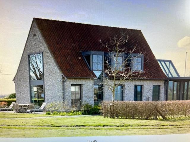 Schravenhoek Met Indoorzwembad En Sauna Veurne Kültér fotó