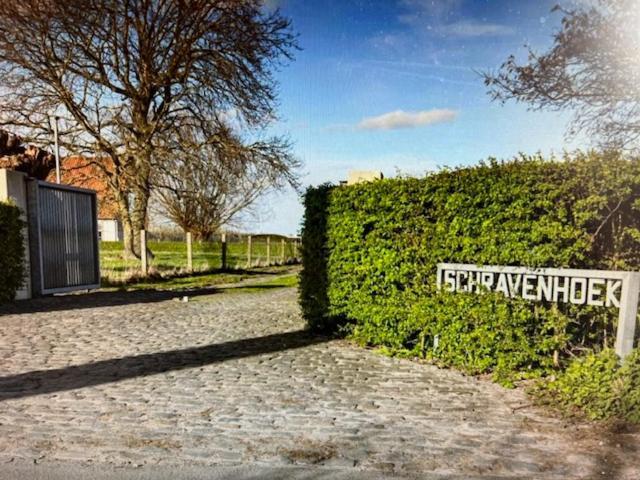 Schravenhoek Met Indoorzwembad En Sauna Veurne Kültér fotó